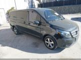 MERCEDES-BENZ METRIS photo