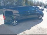 MERCEDES-BENZ METRIS photo