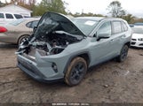 TOYOTA RAV4 XLE 2T3W1RFV3LW****** снимка