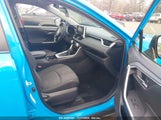 TOYOTA RAV4 HYBRID XLE JTMRWRFV3KD****** photo