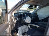 NISSAN TITAN SV 4X4 1N6AA1ED8LN****** снимка