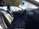 VOLKSWAGEN PASSAT 2.5L SEL photo