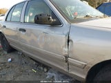 FORD CROWN VICTORIA STANDARD 2FAFP73V47X****** снимка