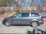 CHRYSLER TOWN & COUNTRY TOURING photo