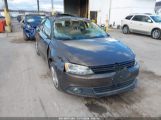 VOLKSWAGEN JETTA 2.0L TDI снимка