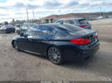 BMW M550I XDRIVE снимка