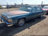 CADILLAC FLEETWOOD BROUGHAM снимка