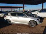 LEXUS CT 200H photo