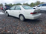 TOYOTA CAMRY LE 4T1BG22K9WU****** снимка