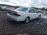 TOYOTA CAMRY LE 4T1BG22K9WU****** снимка