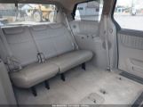 TOYOTA SIENNA XLE снимка