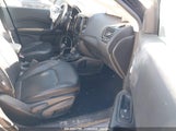 JEEP COMPASS LIMITED 4X4 3C4NJDCB8KT669405 снимка
