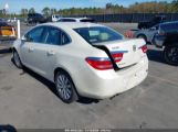 BUICK VERANO снимка