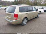 KIA SEDONA LX photo