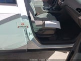 CHEVROLET TRAVERSE FWD LT CLOTH 1GNERGKW7LJ****** photo