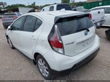 Toyota Prius C Three JTDKDTB38H1591304 снимка