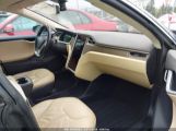 TESLA MODEL S SIGNATURE photo