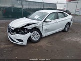 VOLKSWAGEN JETTA 1.4T R-LINE/1.4T S/1.4T SE 3VWC57BU7KM259282 снимка