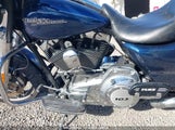 HARLEY-DAVIDSON FLHX STREET GLIDE 1HD1KBM30CB****** снимка