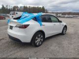 TESLA MODEL Y AWD/LONG RANGE DUAL MOTOR ALL-WHEEL DRIVE снимка