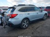 SUBARU OUTBACK LIMITED photo