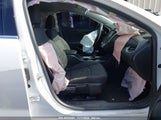 Chevrolet Malibu Lt 1G1ZD5ST2JF181495 снимка