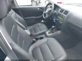 VOLKSWAGEN JETTA 1.8T SE снимка