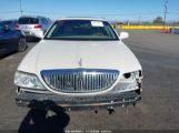 LINCOLN TOWN CAR DESIGNER SERIES photo