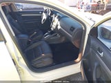 VOLKSWAGEN JETTA SE/SEL 3VWRM71K28M****** снимка