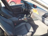 BMW 330I XDRIVE WBA8D9C35HA011399 снимка