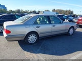MERCEDES-BENZ E 320 WDBJF55F6VA****** fotografie
