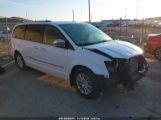 CHRYSLER TOWN & COUNTRY LIMITED photo