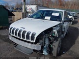 JEEP CHEROKEE SPORT 1C4PJMAB1GW****** снимка