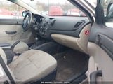 KIA FORTE LX KNAFT4A26C5****** photo