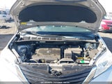 TOYOTA SIENNA LE 5TDJK3DCXBS****** снимка
