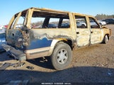 GMC SUBURBAN 1500 SL 1GKFK16R0VJ****** снимка
