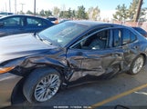 TOYOTA CAMRY HYBRID XLE 4T1B21HK8JU001854 fotografie