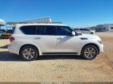 INFINITI QX80 снимка