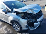 FORD FIESTA SE 3FADP4EJ9FM****** fotografie