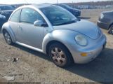 VOLKSWAGEN NEW BEETLE GLS photo