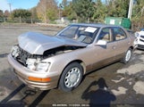 LEXUS LS 400 LUXURY SDN BASE (A4) JT8BH28F3V0****** снимка