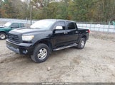TOYOTA TUNDRA LIMITED 5.7L V8 5TBDV58158S****** fotografie