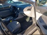 HYUNDAI ELANTRA SE photo