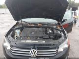 VOLKSWAGEN PASSAT 2.5L WOLFSBURG EDITION снимка