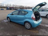 TOYOTA PRIUS C TWO JTDKDTB37D1****** fotografie
