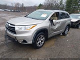 TOYOTA HIGHLANDER XLE V6 5TDJKRFH0ES****** снимка
