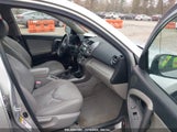 TOYOTA RAV4 LIMITED JTMBD31V385****** снимка
