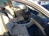 HONDA ACCORD HYBRID 1HGCR6F39EA****** снимка