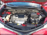 TOYOTA RAV4 XLE JTMWFREV2HJ****** снимка