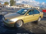 VOLVO S40 A photo